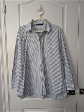 Zara Women's Blue & White Vertical Stripe Button-Down Shirt